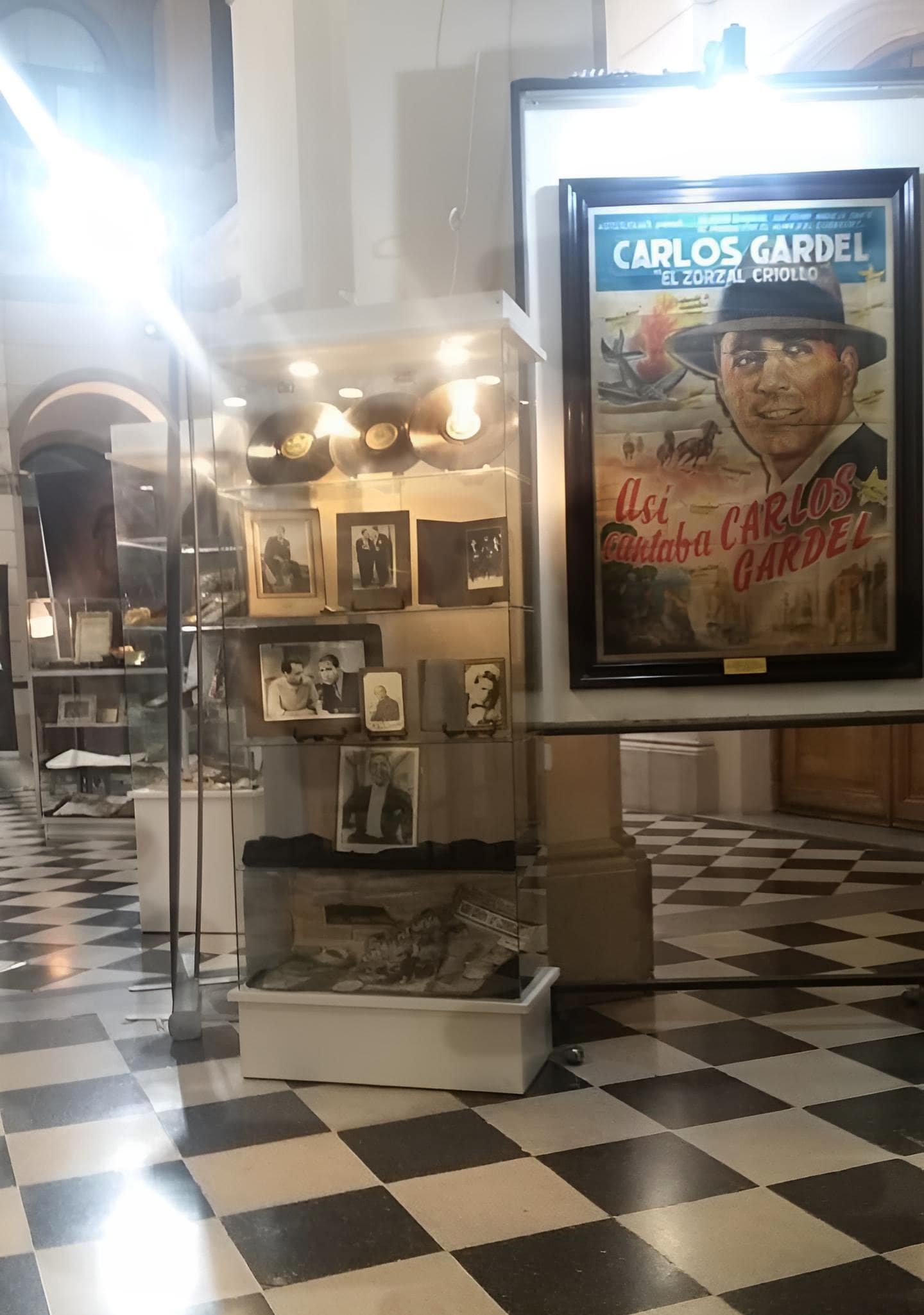 Gardel Siglo XX en el VIII Congreso Internacional de la Lengua Española