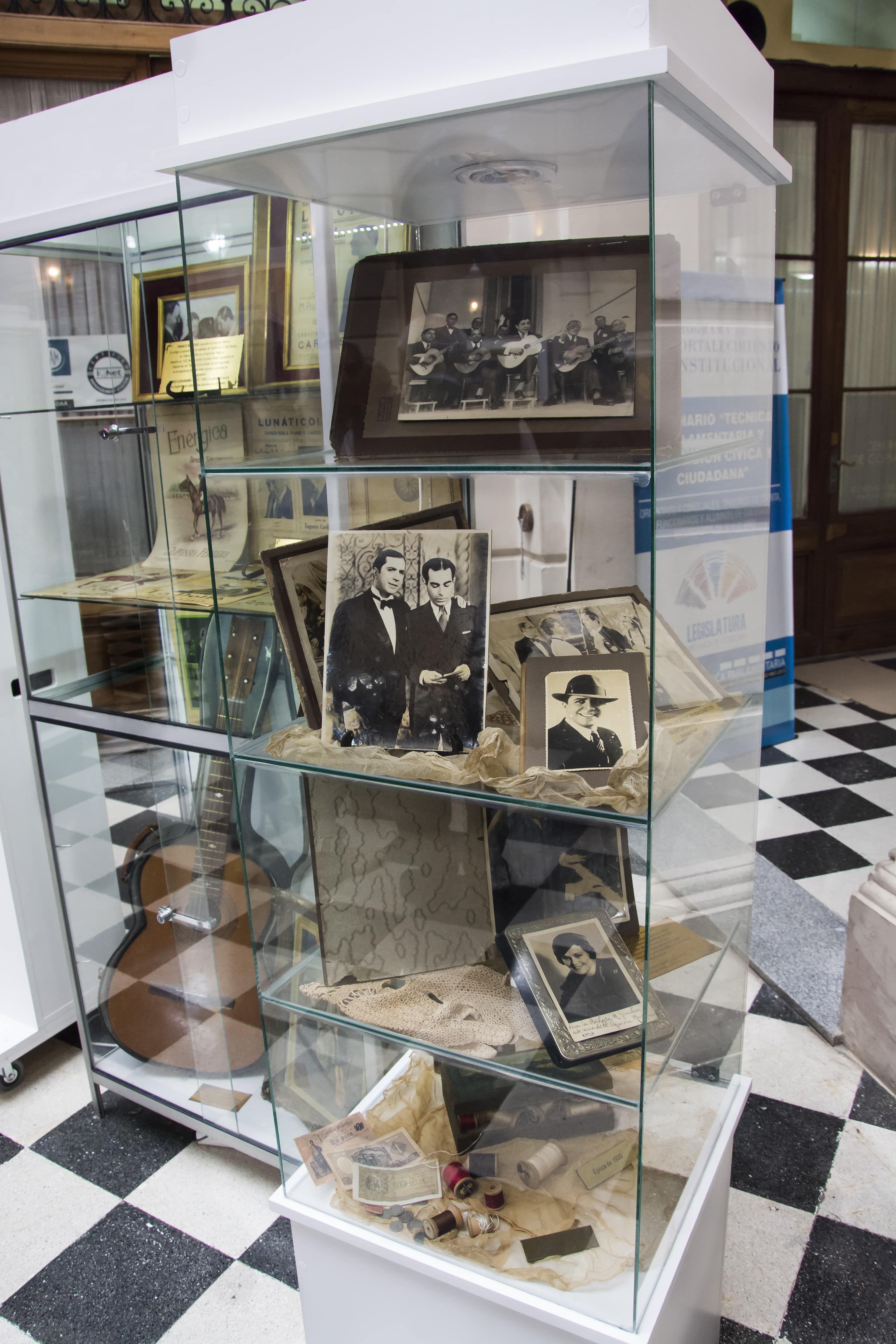 Gardel Siglo XX en el VIII Congreso Internacional de la Lengua Española